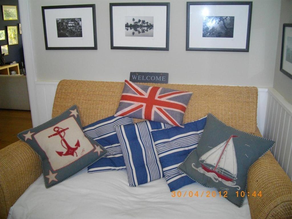 เบิร์ช เฮาส์ บีแอนด์บี Bed & Breakfast เวย์มัธ ภายนอก รูปภาพ